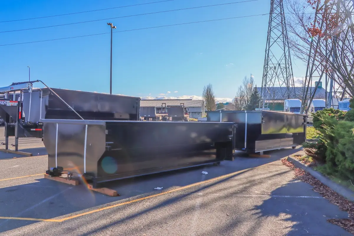 Professional dumpster rental and junk removal service in Iowa
